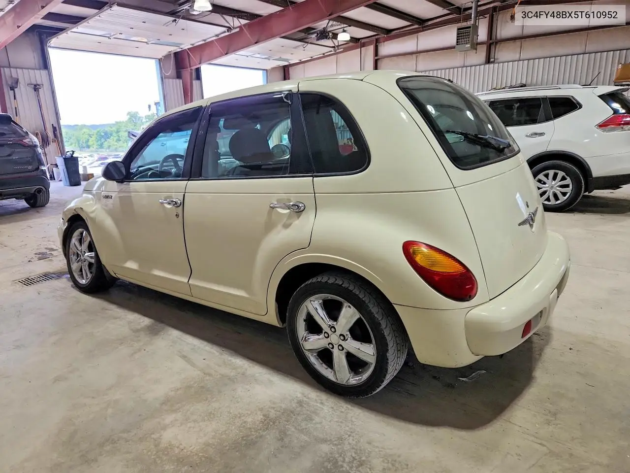 2005 Chrysler Pt Cruiser Base VIN: 3C4FY48BX5T610952 Lot: 59601646