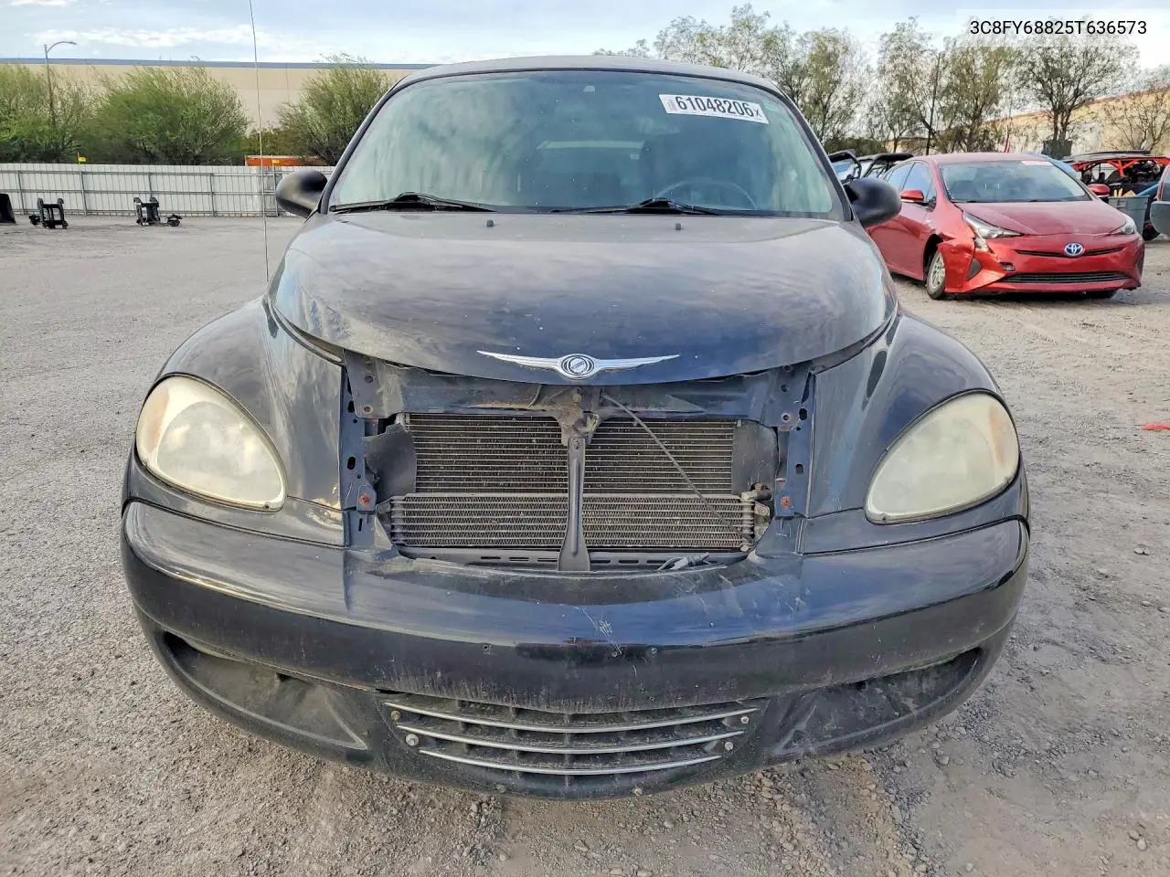2005 Chrysler Pt Cruiser Limited VIN: 3C8FY68825T636573 Lot: 61048206