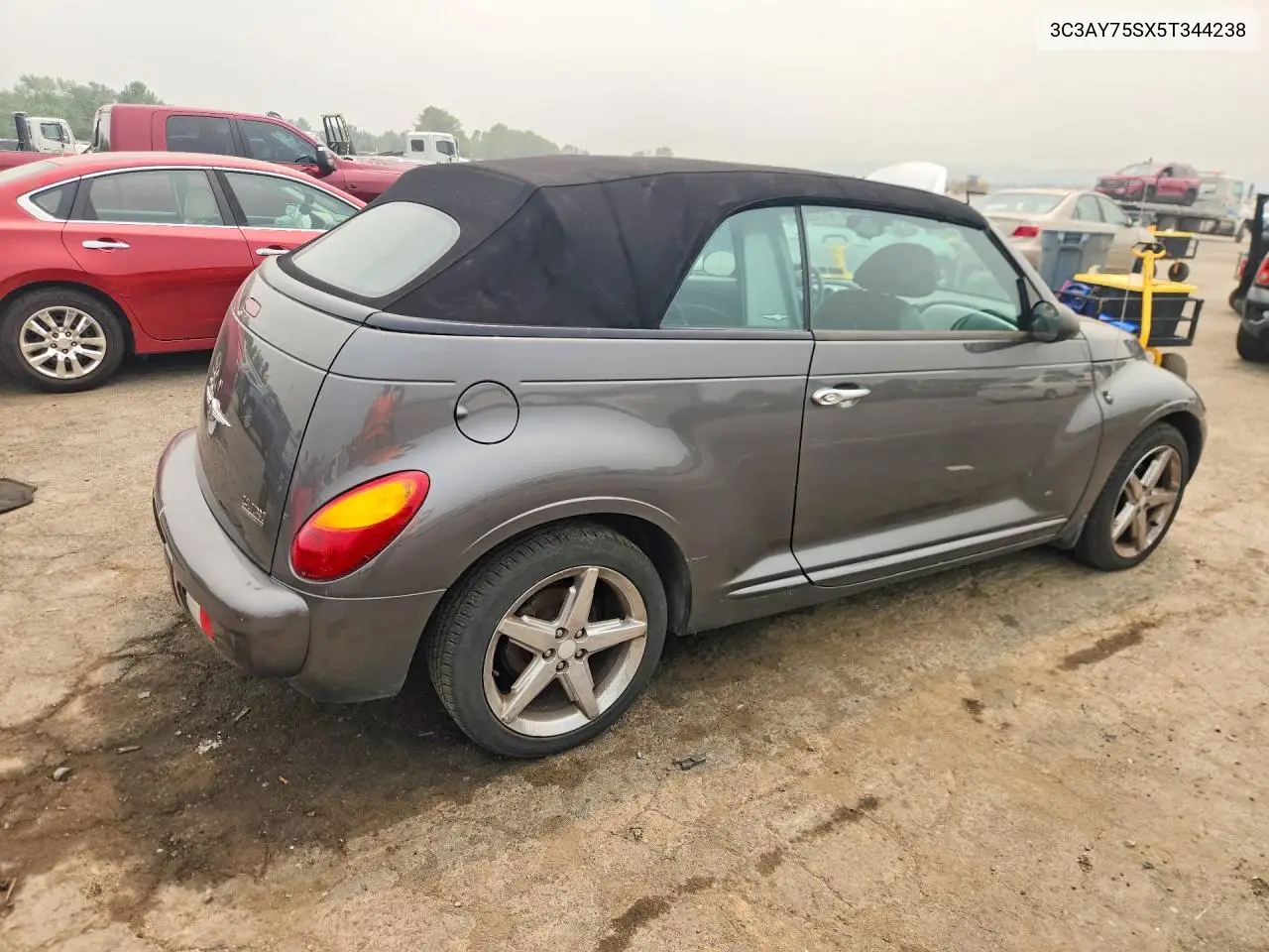 2005 Chrysler Pt Cruiser Gt VIN: 3C3AY75SX5T344238 Lot: 61122376