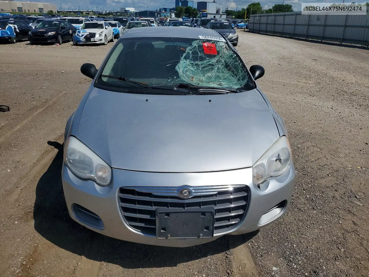 2005 Chrysler Sebring VIN: 1C3EL46X75N692474 Lot: 56245356