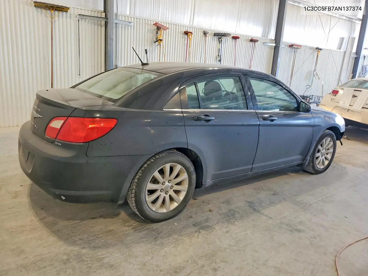 2010 Chrysler Sebring Limited VIN: 1C3CC5FB7AN137374 Lot: 58836776