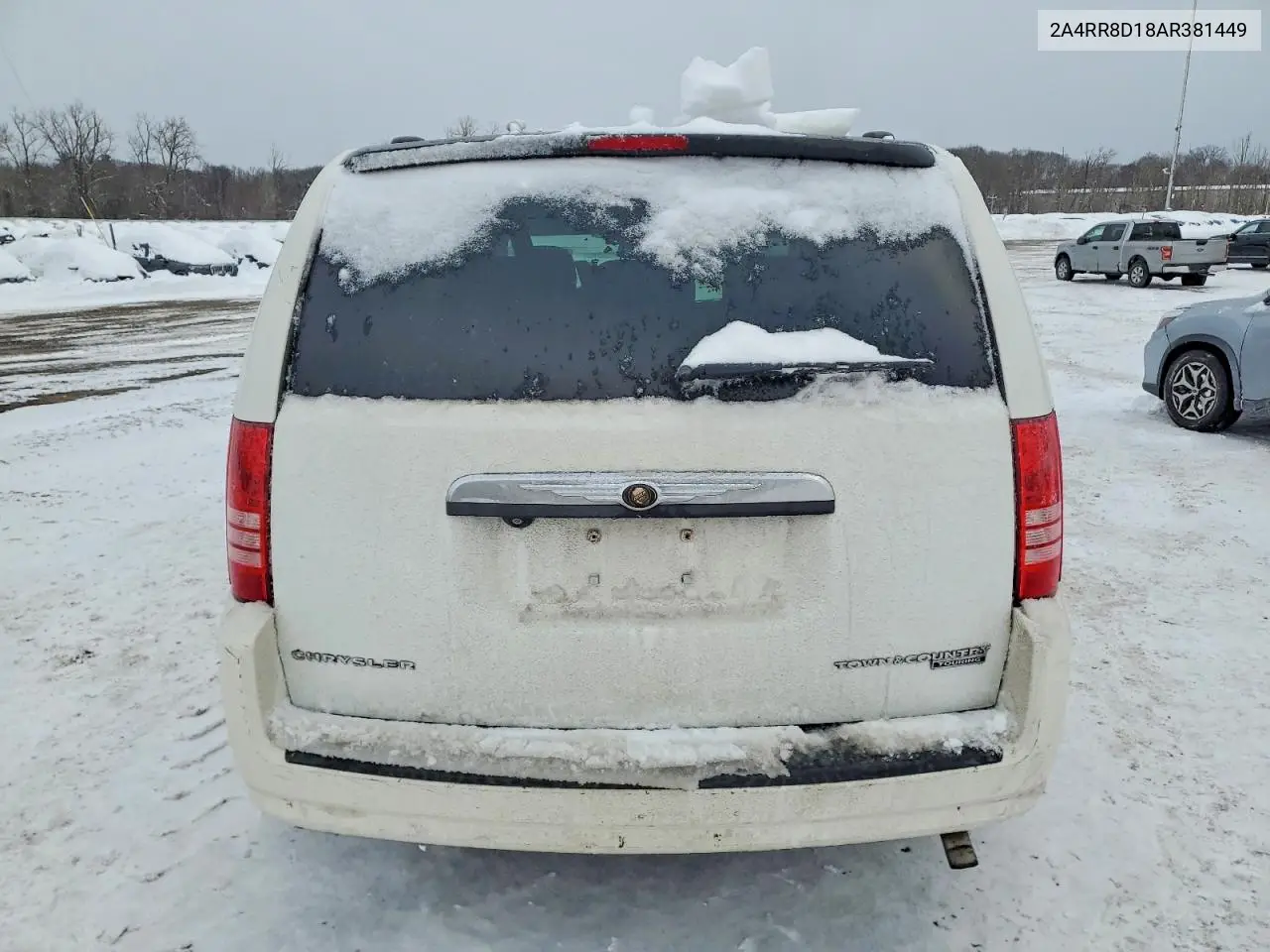 2010 Chrysler Town & Country Touring Plus VIN: 2A4RR8D18AR381449 Lot: 74471035