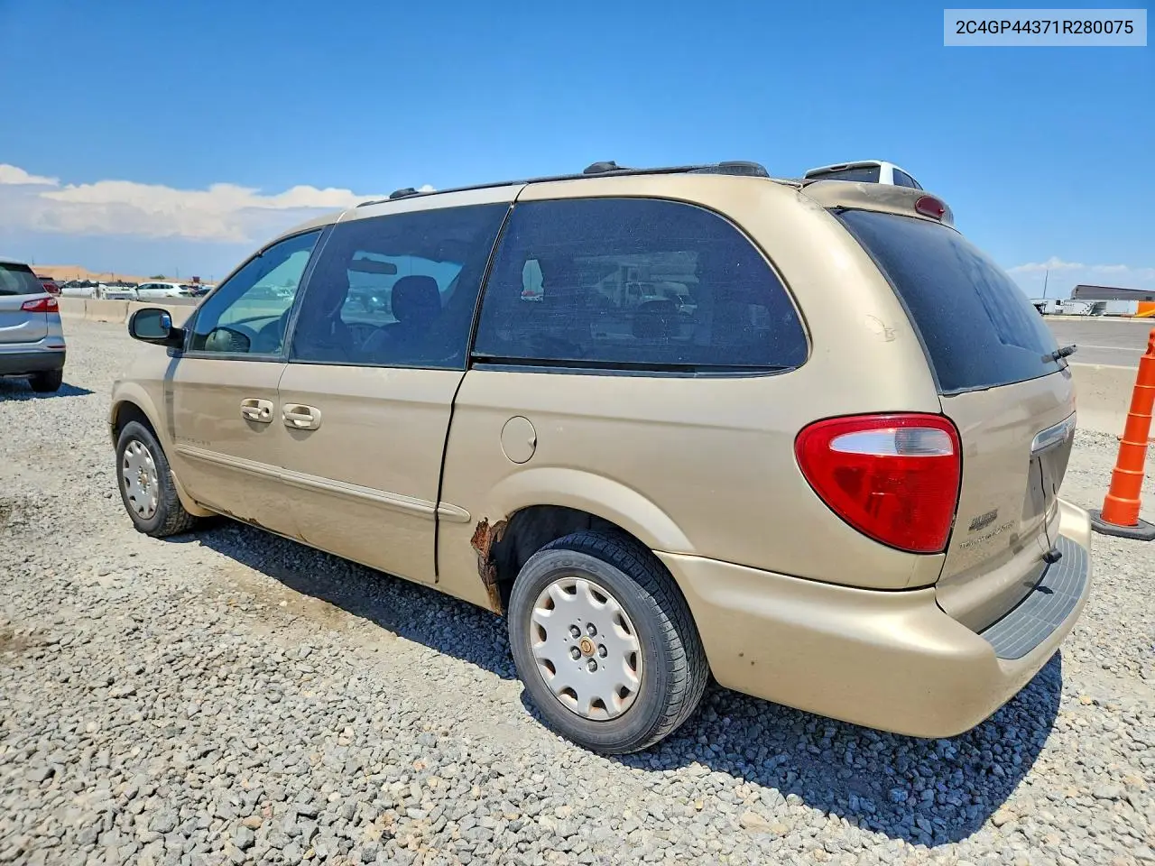 2001 Chrysler Town & Country Lx VIN: 2C4GP44371R280075 Lot: 61767076