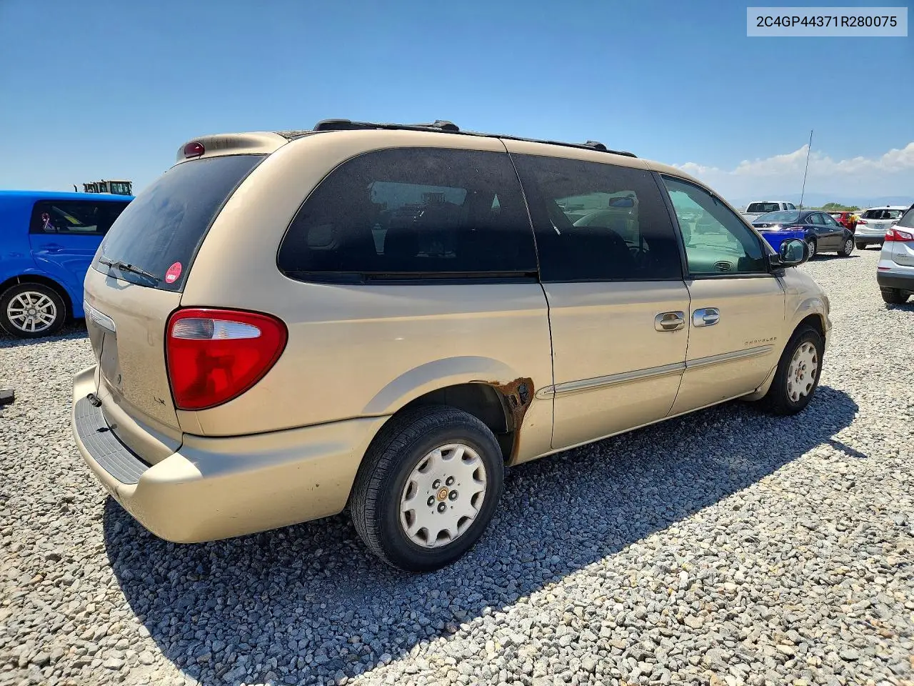 2001 Chrysler Town & Country Lx VIN: 2C4GP44371R280075 Lot: 61767076