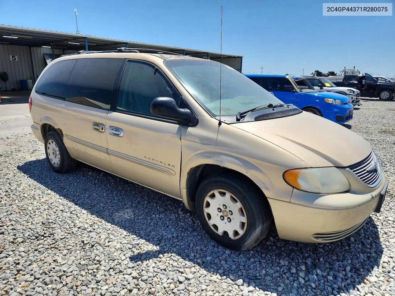 2001 Chrysler Town & Country Lx VIN: 2C4GP44371R280075 Lot: 61767076