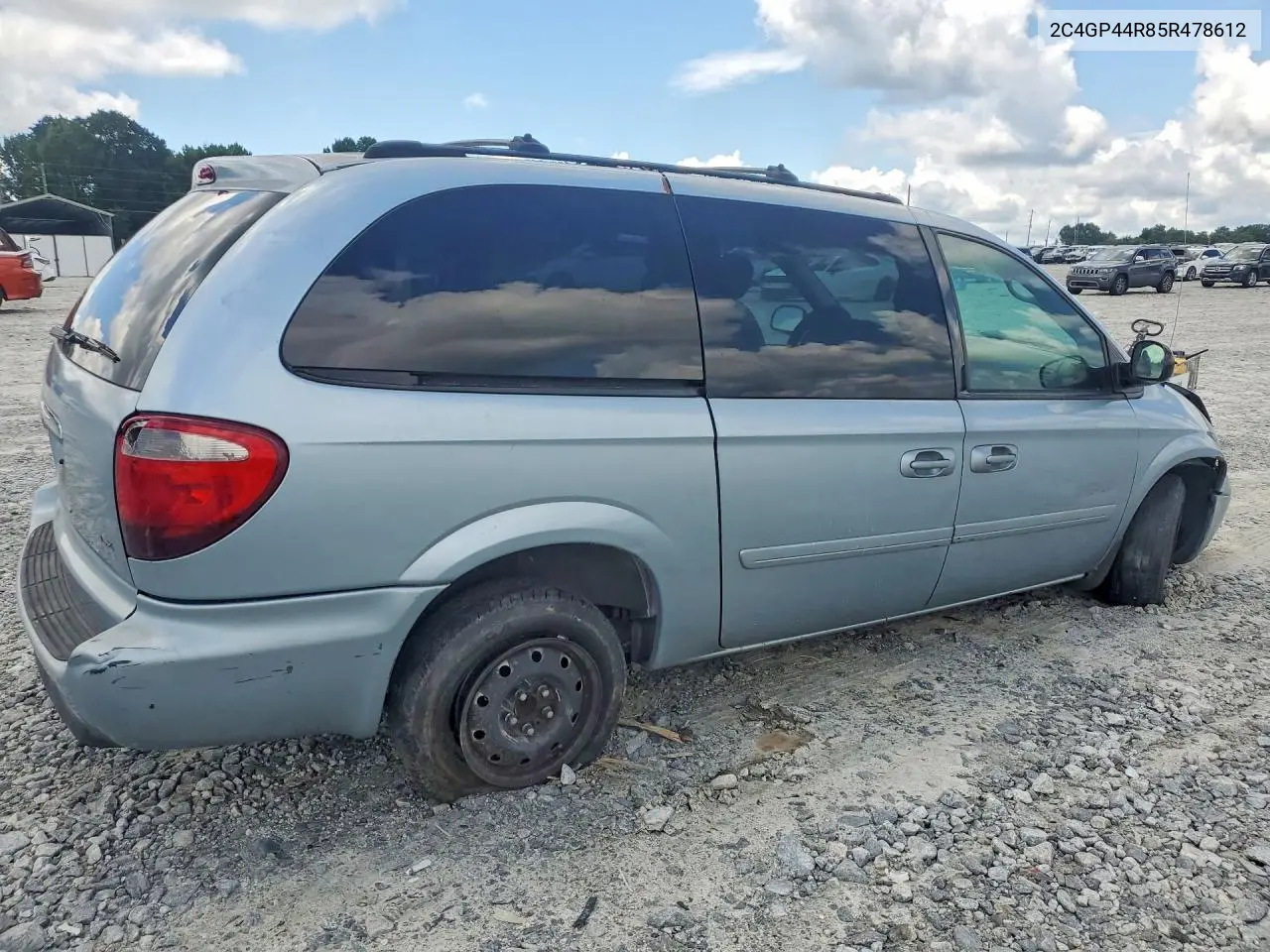 2005 Chrysler Town & Country Lx VIN: 2C4GP44R85R478612 Lot: 61008866