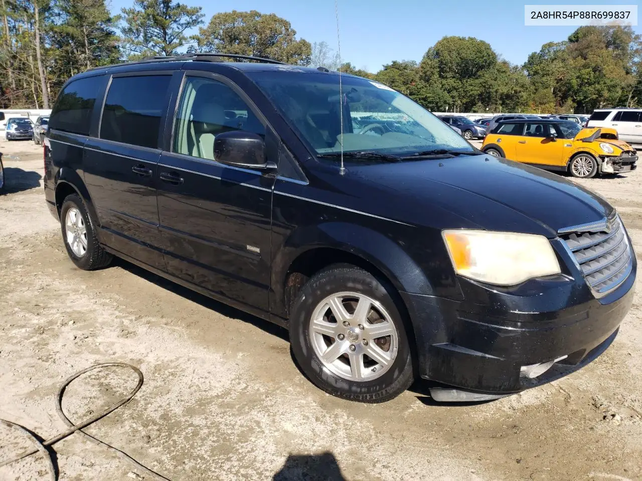 2A8HR54P88R699837 2008 Chrysler Town & Country Touring