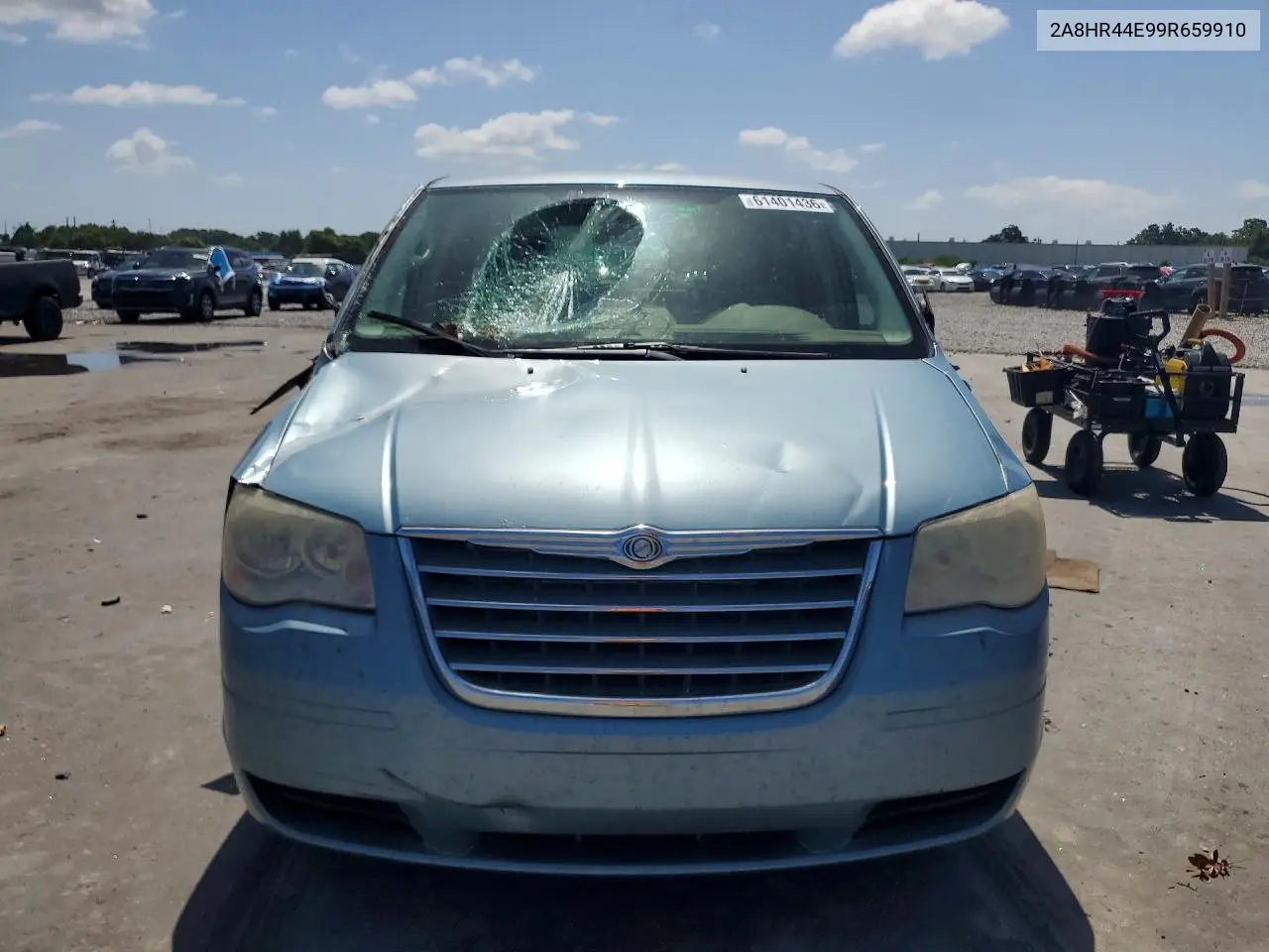 2009 Chrysler Town & Country Lx VIN: 2A8HR44E99R659910 Lot: 61401436