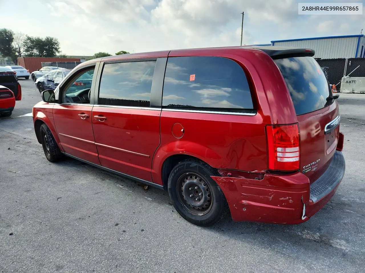 2009 Chrysler Town & Country Lx VIN: 2A8HR44E99R657865 Lot: 61752636