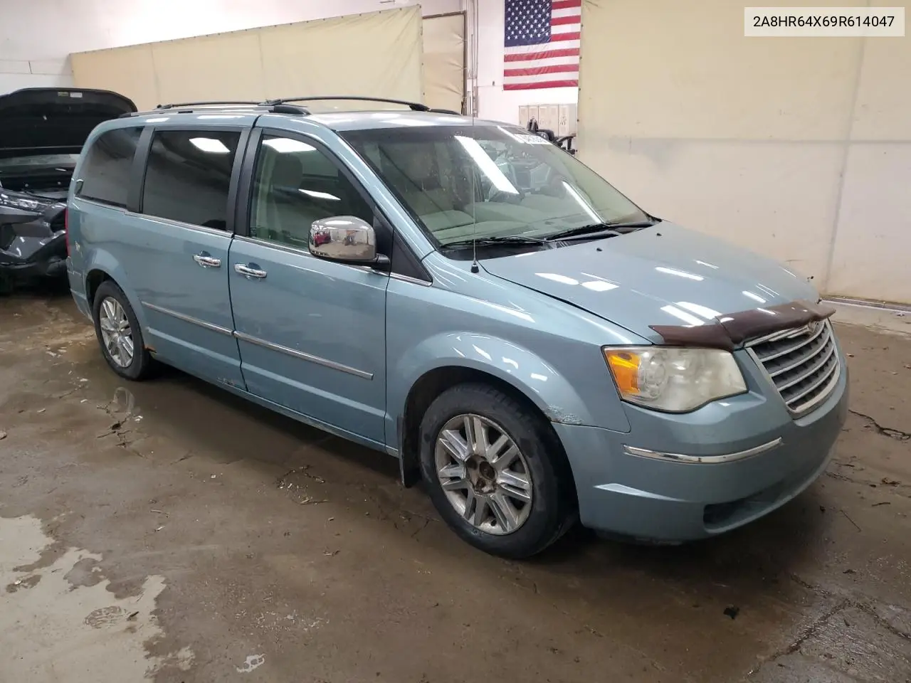 2A8HR64X69R614047 2009 Chrysler Town & Country Limited