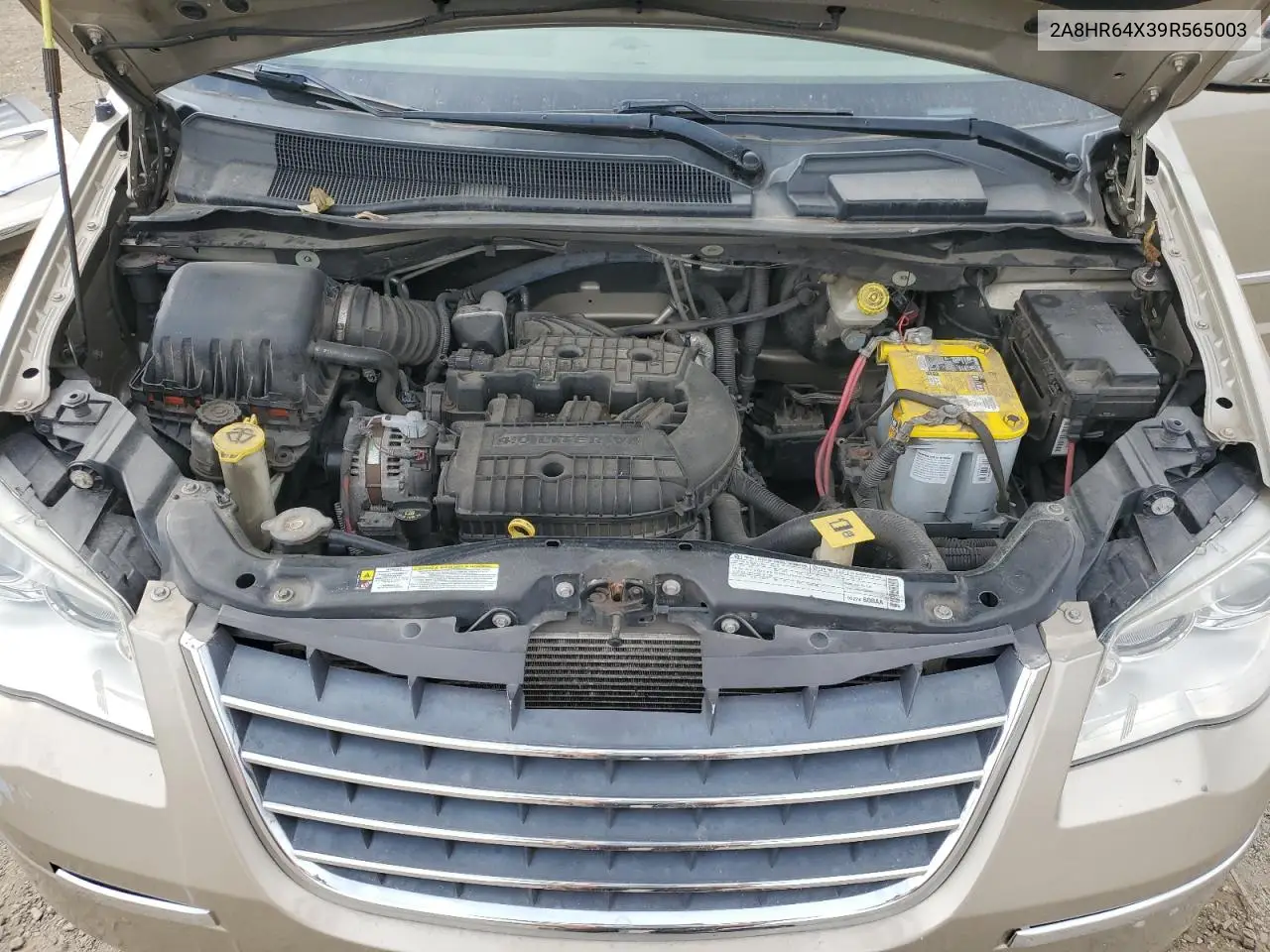2A8HR64X39R565003 2009 Chrysler Town & Country Limited