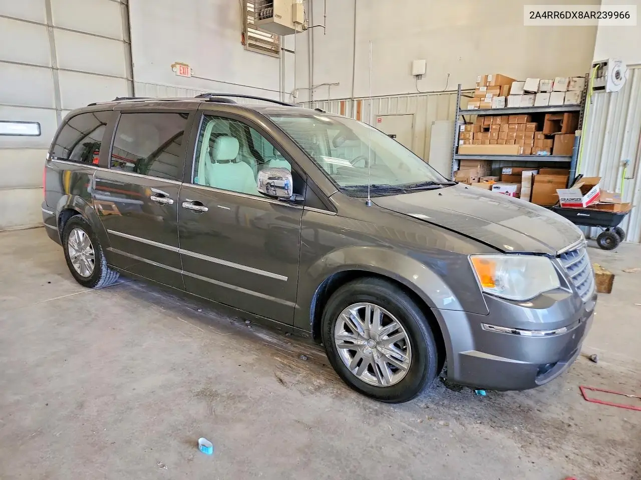 2010 Chrysler Town & Country Limited VIN: 2A4RR6DX8AR239966 Lot: 60086996