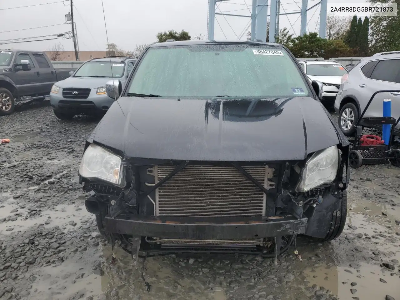 2A4RR8DG5BR721873 2011 Chrysler Town & Country Touring L