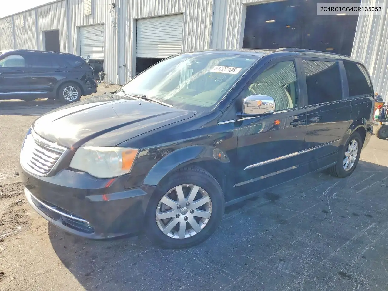 2012 Chrysler Town & Country Touring L VIN: 2C4RC1CG4CR135053 Lot: 61107106