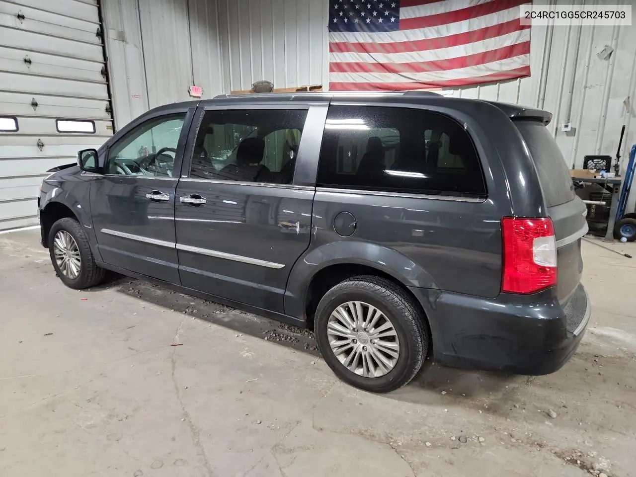 2C4RC1GG5CR245703 2012 Chrysler Town & Country Limited