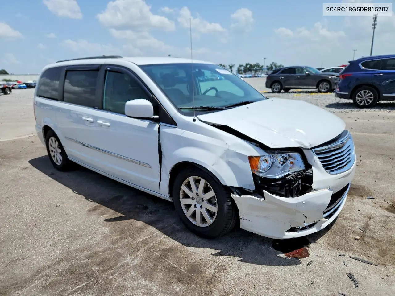 2013 Chrysler Town & Country Touring VIN: 2C4RC1BG5DR815207 Lot: 60624966