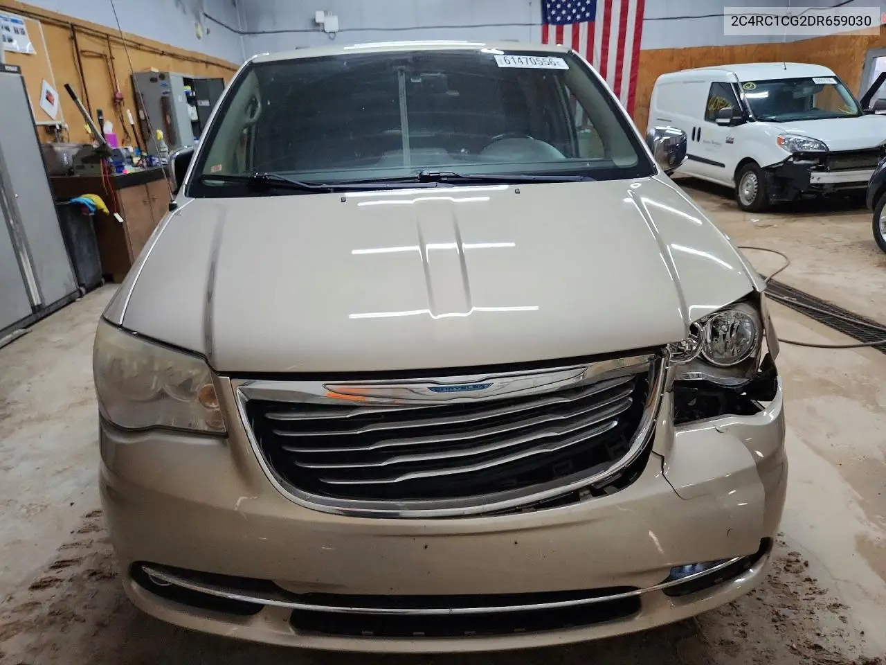 2013 Chrysler Town & Country Touring L VIN: 2C4RC1CG2DR659030 Lot: 61470556