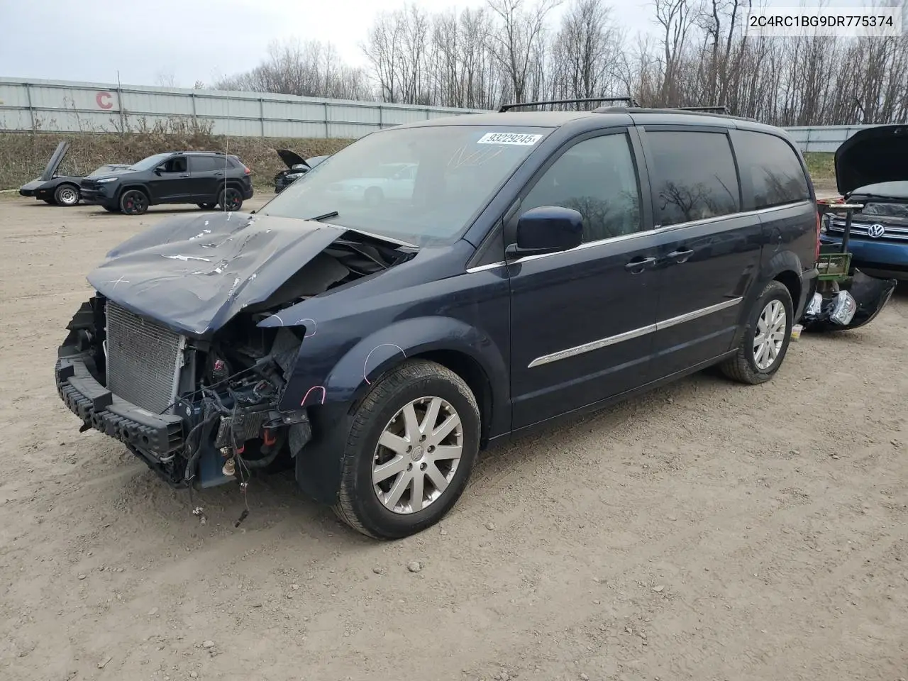 2C4RC1BG9DR775374 2013 Chrysler Town & Country Touring