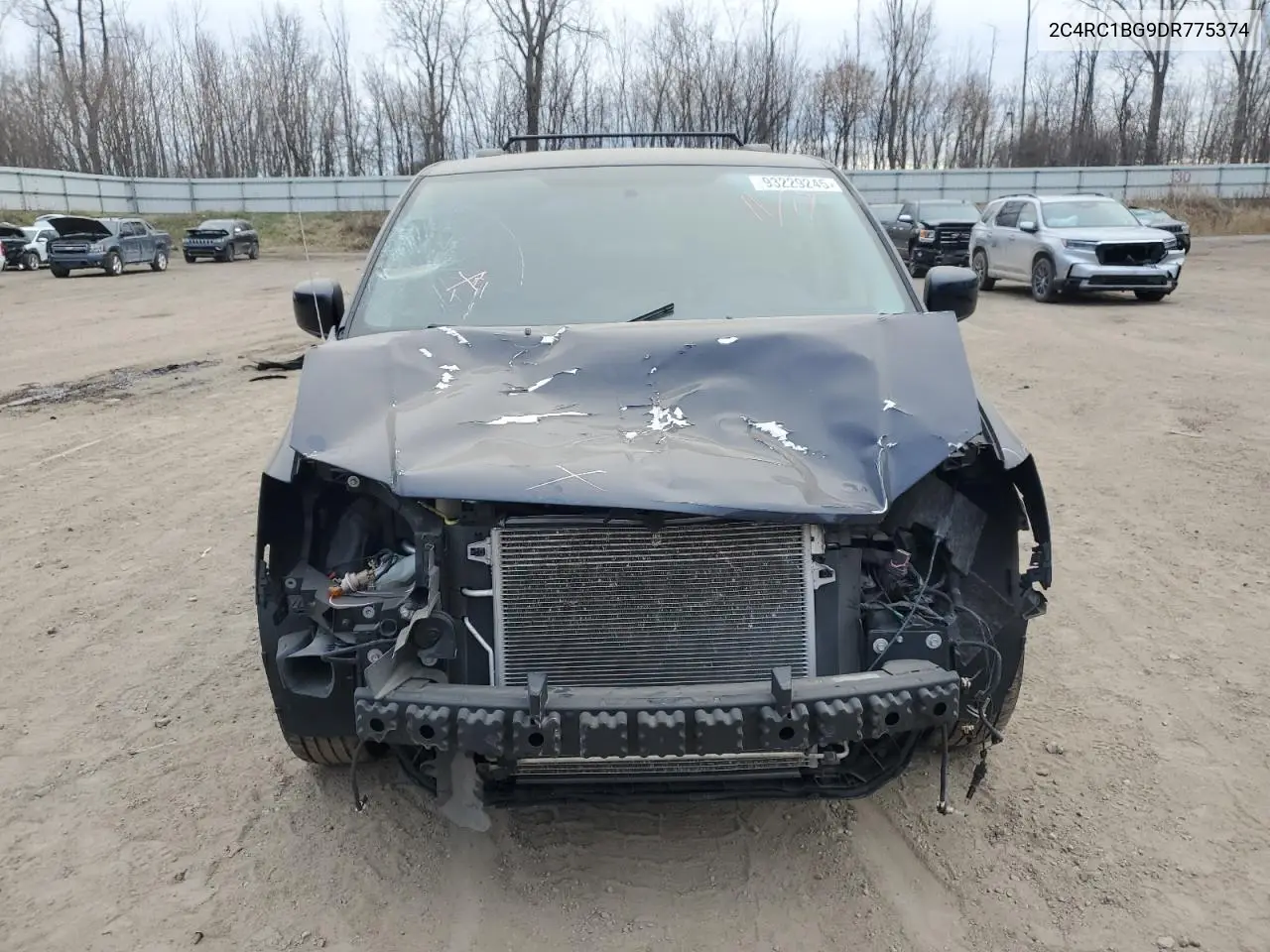 2C4RC1BG9DR775374 2013 Chrysler Town & Country Touring