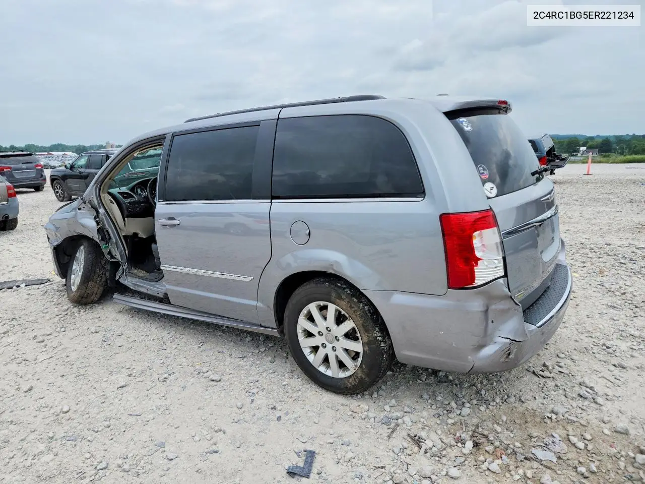 2014 Chrysler Town & Country Touring VIN: 2C4RC1BG5ER221234 Lot: 60370976