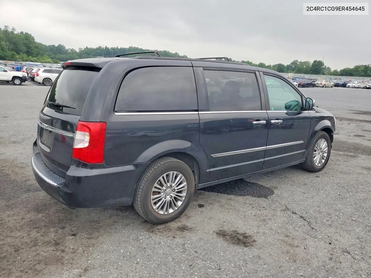 2014 Chrysler Town & Country Touring L VIN: 2C4RC1CG9ER454645 Lot: 62160986