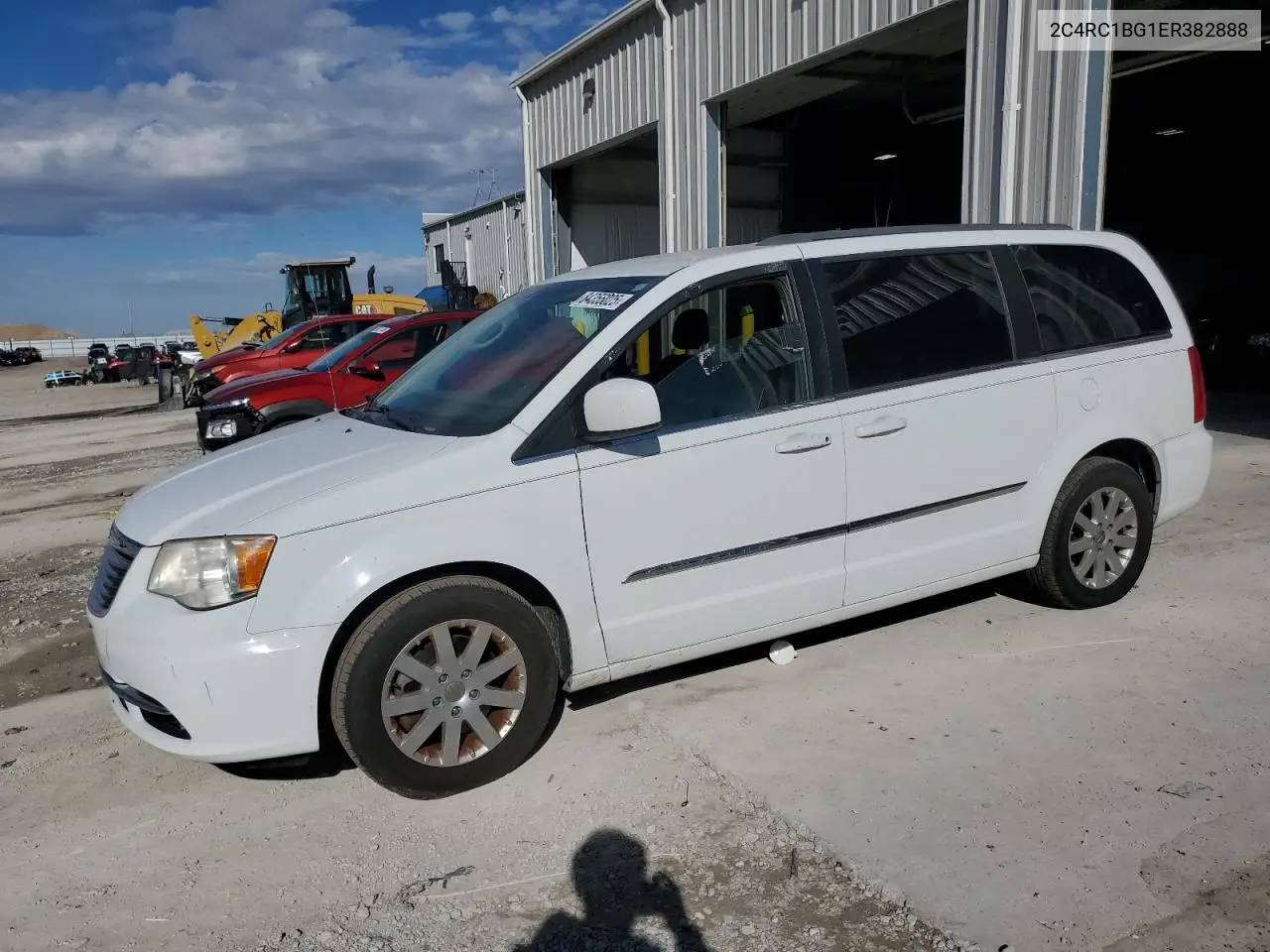 2C4RC1BG1ER382888 2014 Chrysler Town & Country Touring