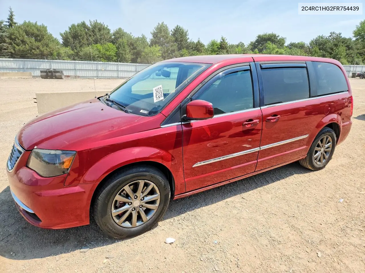 2015 Chrysler Town & Country S VIN: 2C4RC1HG2FR754439 Lot: 60485296