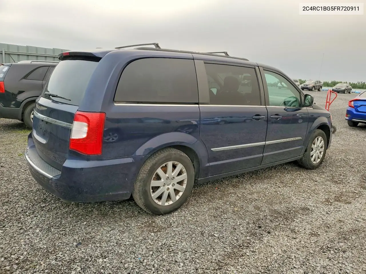 2015 Chrysler Town & Country Touring VIN: 2C4RC1BG5FR720911 Lot: 60898396