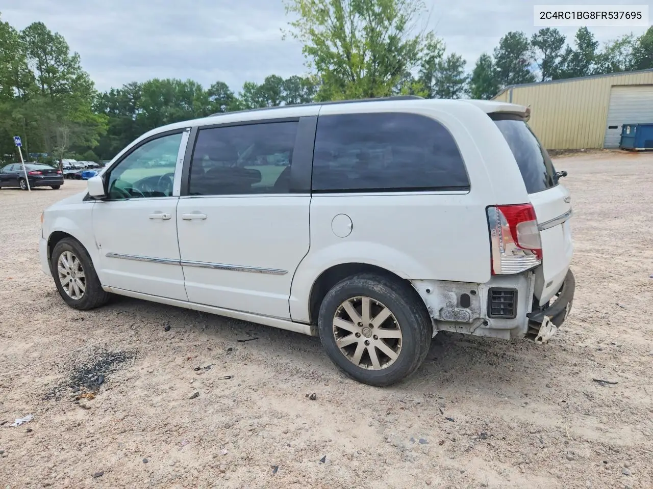 2015 Chrysler Town & Country Touring VIN: 2C4RC1BG8FR537695 Lot: 61210436