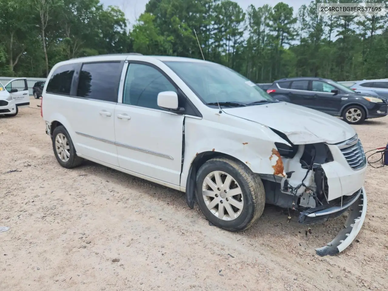2015 Chrysler Town & Country Touring VIN: 2C4RC1BG8FR537695 Lot: 61210436