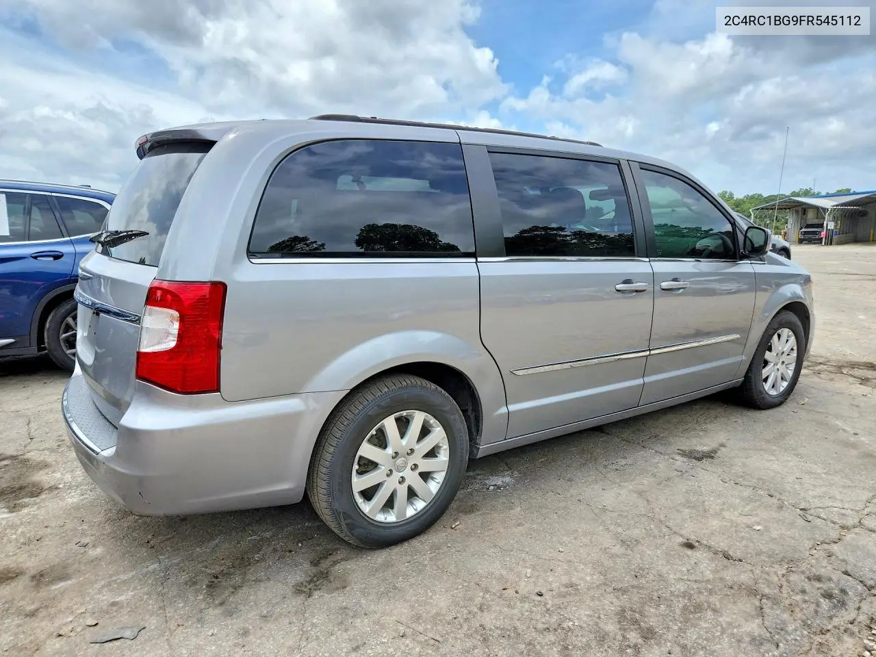 2015 Chrysler Town & Country Touring VIN: 2C4RC1BG9FR545112 Lot: 62001436