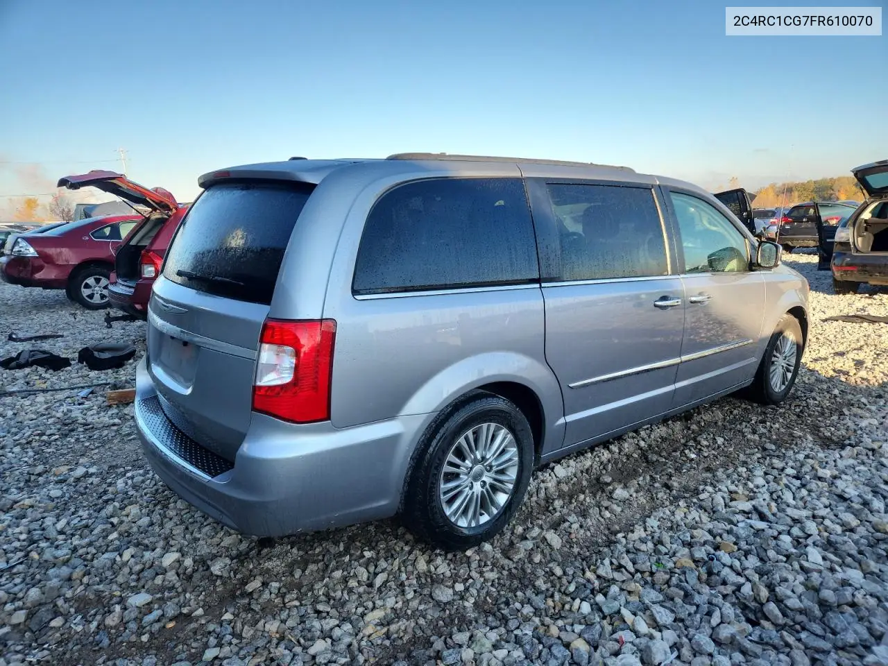 2C4RC1CG7FR610070 2015 Chrysler Town & Country Touring L