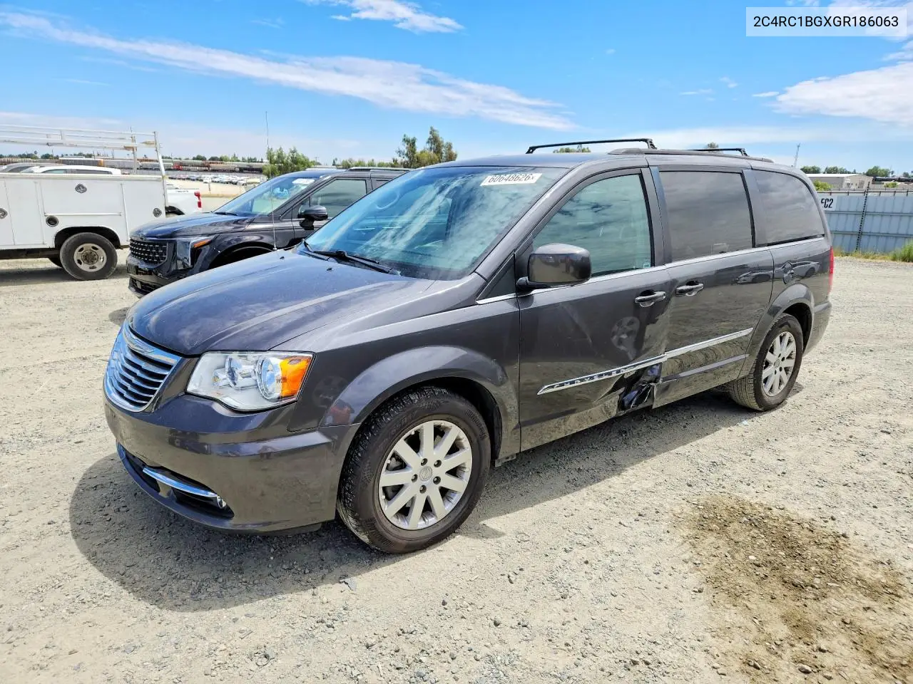 2016 Chrysler Town & Country Touring VIN: 2C4RC1BGXGR186063 Lot: 60648626