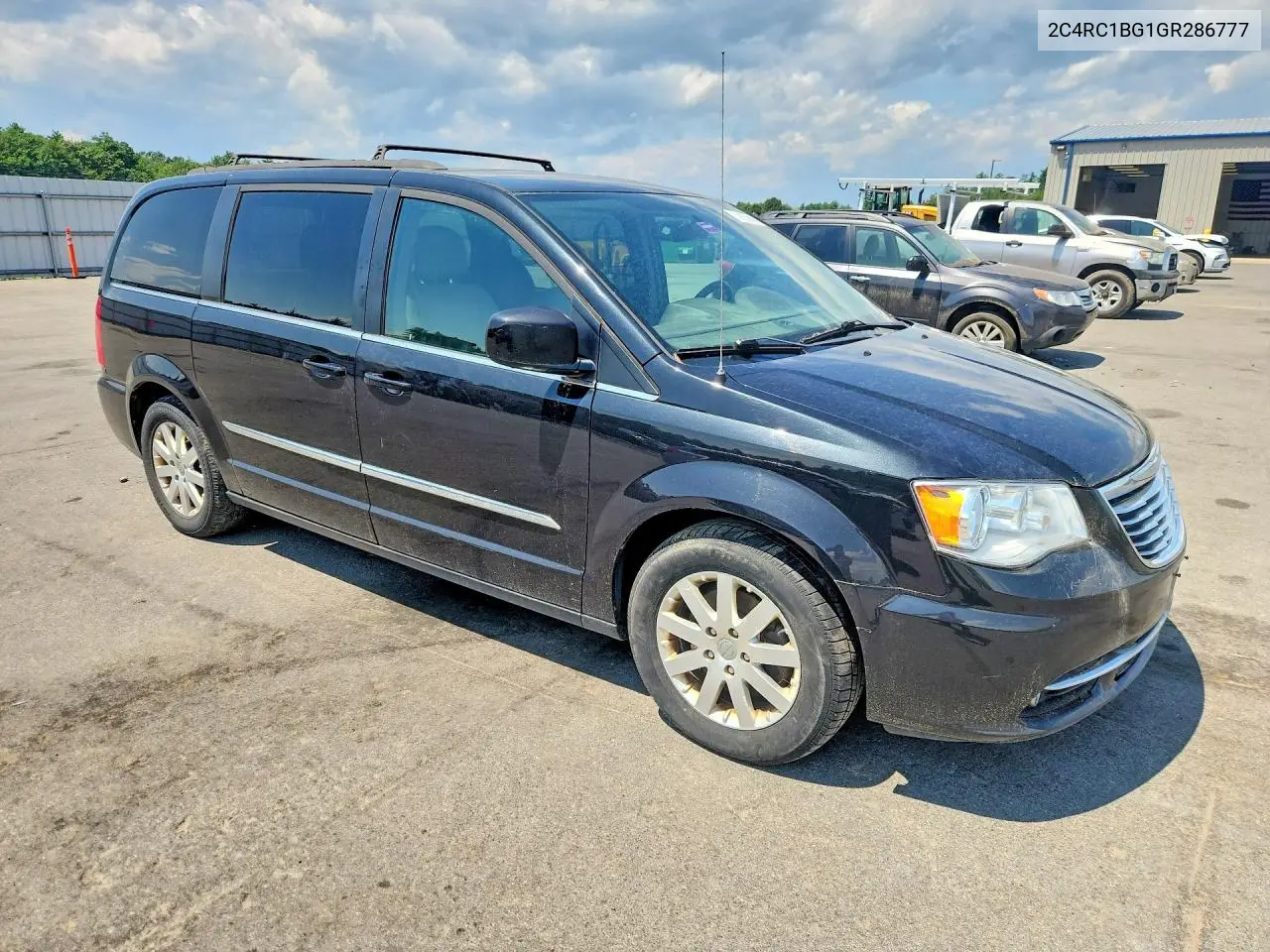 2016 Chrysler Town & Country Touring VIN: 2C4RC1BG1GR286777 Lot: 60855996