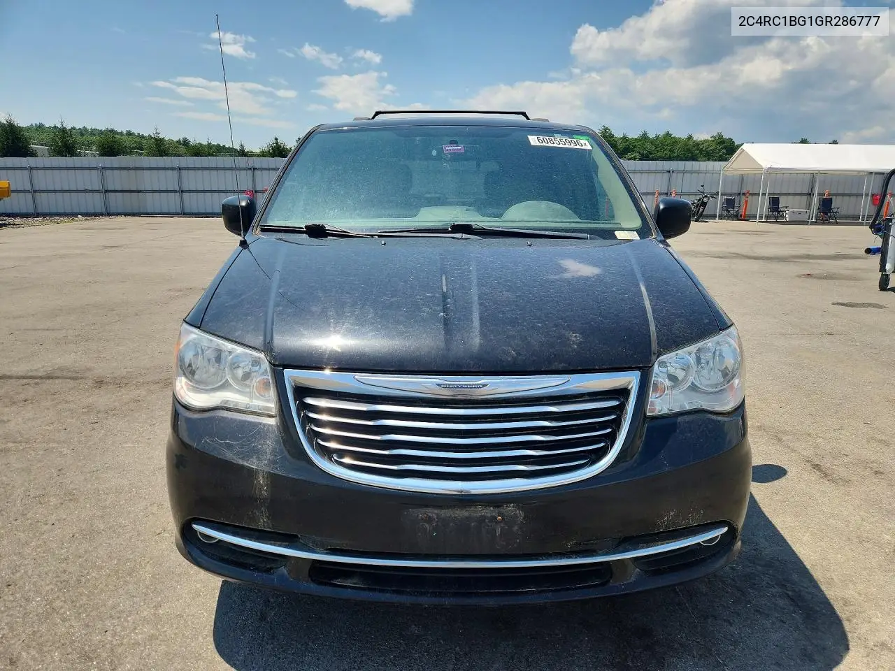 2016 Chrysler Town & Country Touring VIN: 2C4RC1BG1GR286777 Lot: 60855996