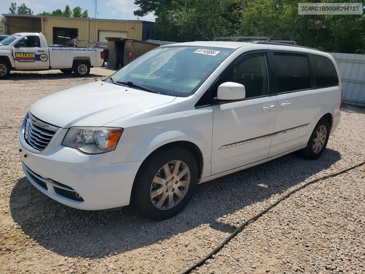 2016 Chrysler Town & Country Touring VIN: 2C4RC1BG0GR294725 Lot: 61145686