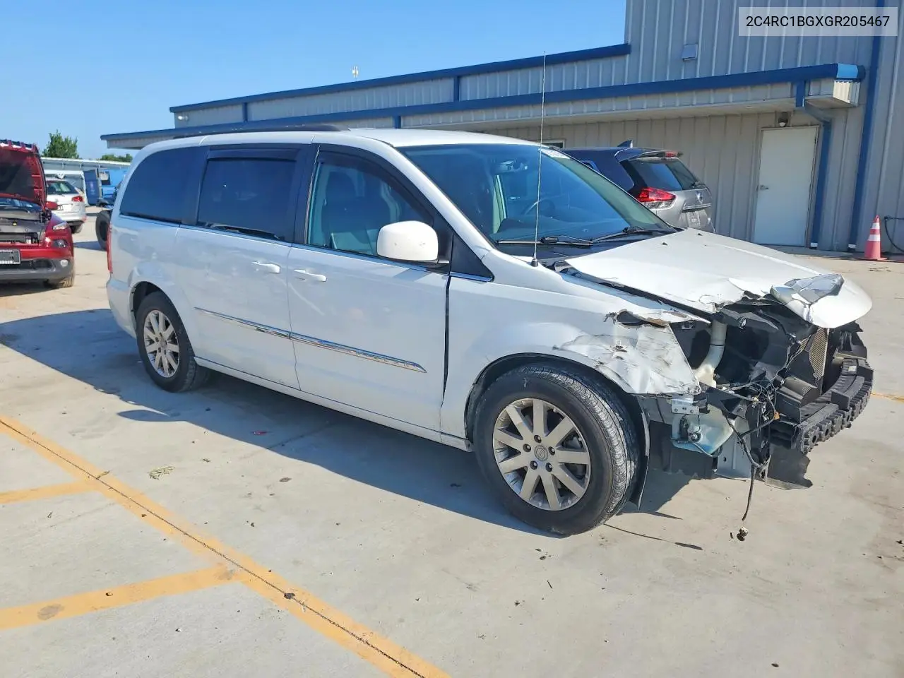 2016 Chrysler Town & Country Touring VIN: 2C4RC1BGXGR205467 Lot: 61152726