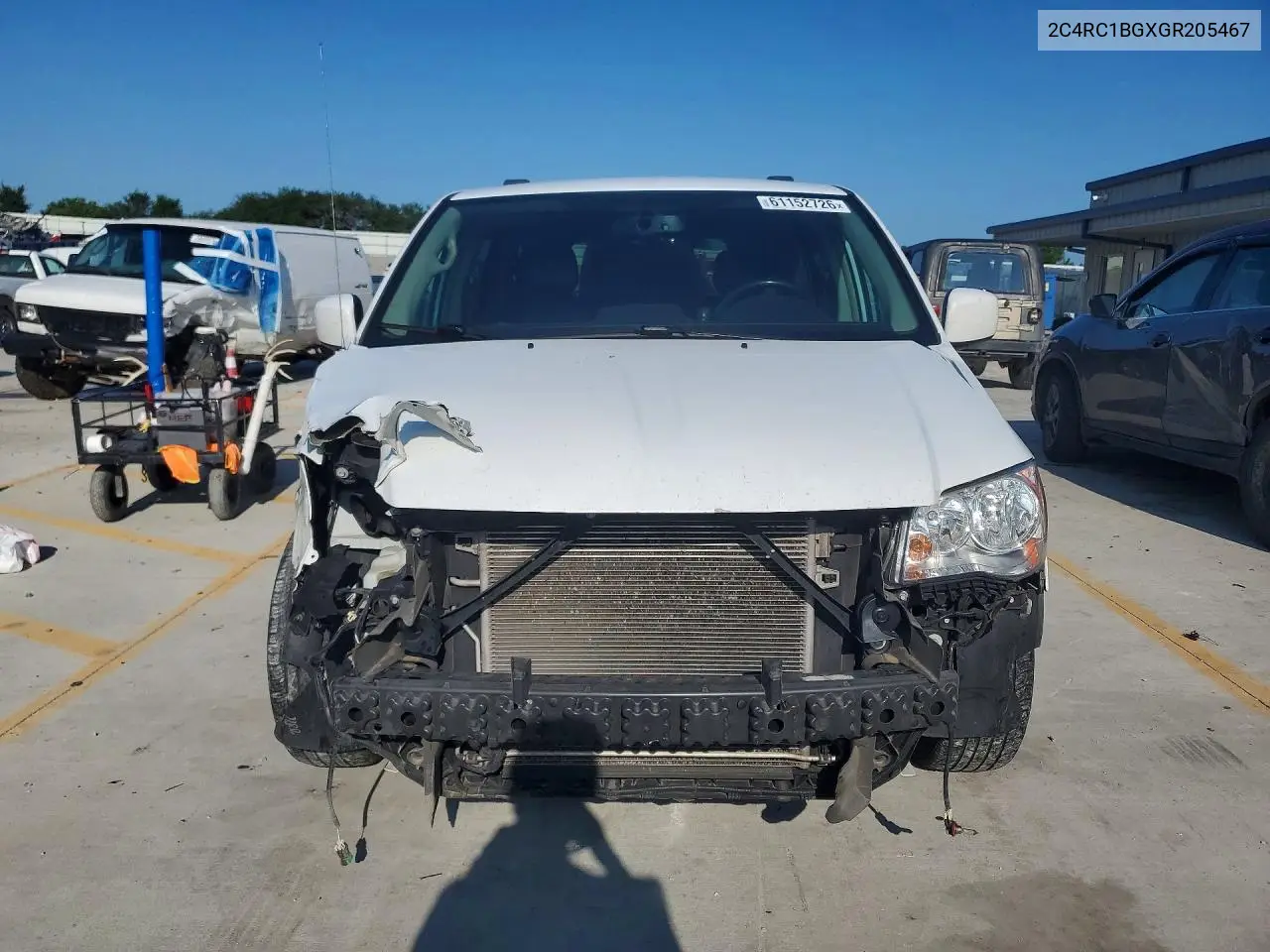 2016 Chrysler Town & Country Touring VIN: 2C4RC1BGXGR205467 Lot: 61152726
