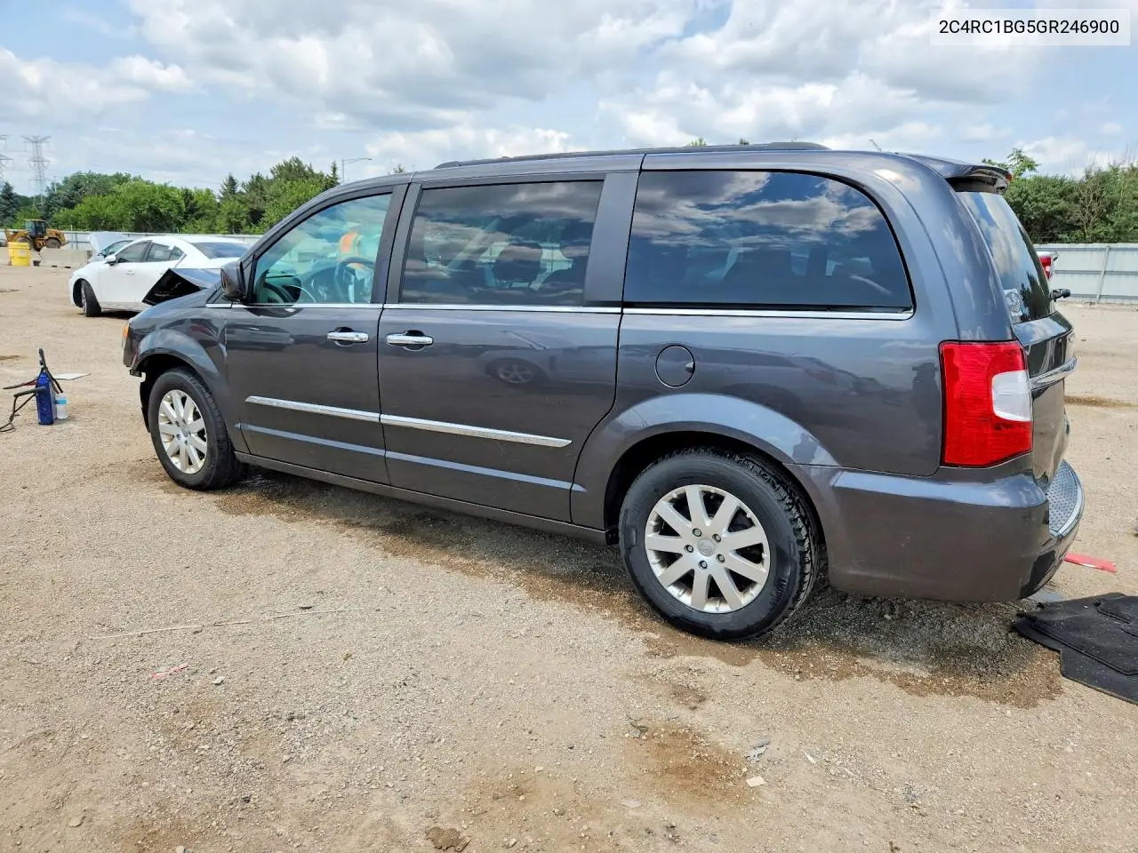 2016 Chrysler Town & Country Touring VIN: 2C4RC1BG5GR246900 Lot: 61538786