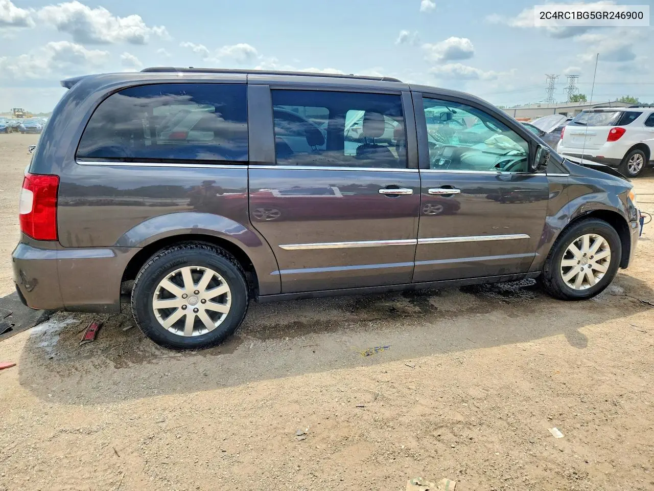 2016 Chrysler Town & Country Touring VIN: 2C4RC1BG5GR246900 Lot: 61538786