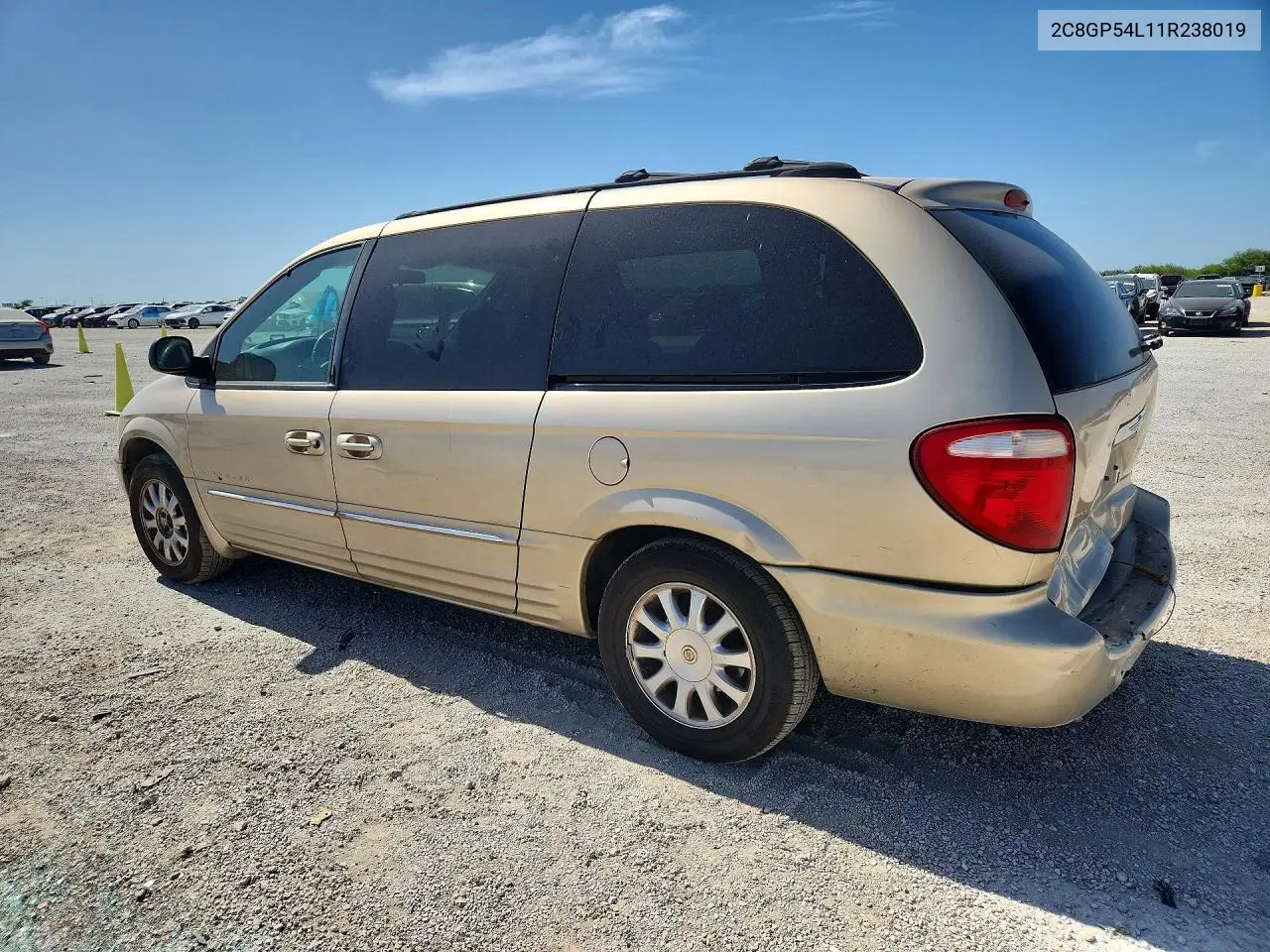 2001 Chrysler Town & Country Lxi VIN: 2C8GP54L11R238019 Lot: 60069016