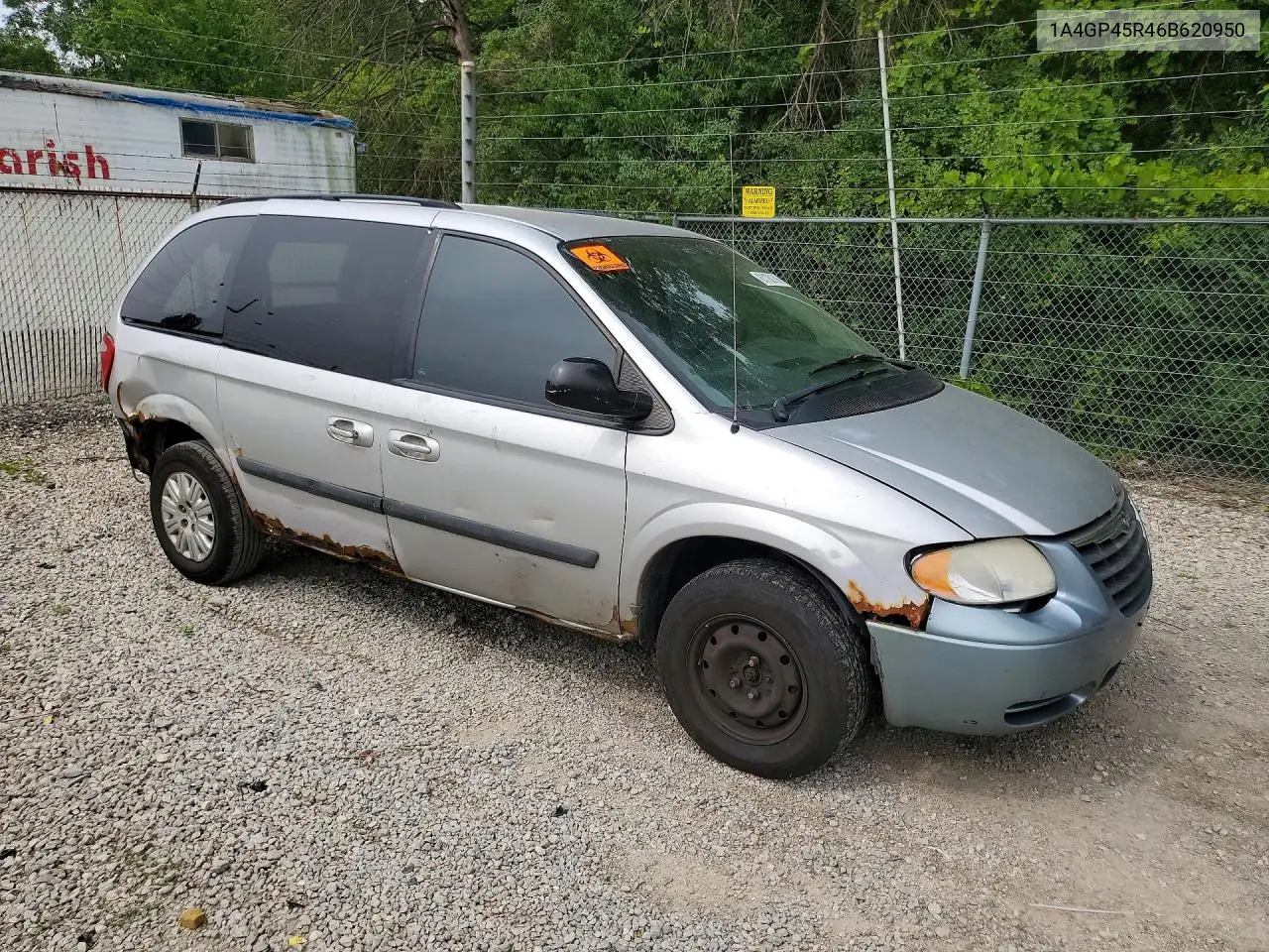 2006 Chrysler Town & Country VIN: 1A4GP45R46B620950 Lot: 61180106