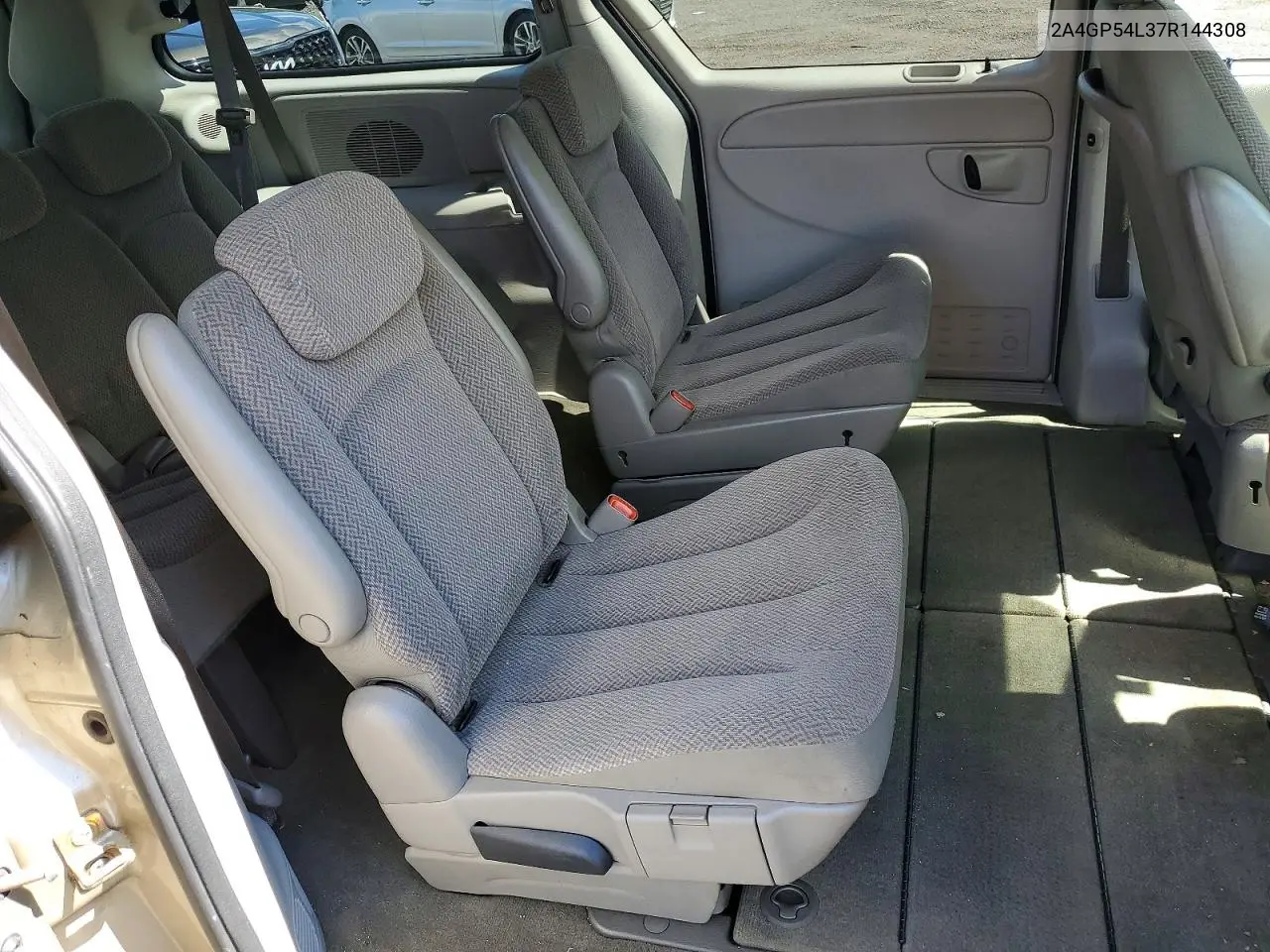 2007 Chrysler Town & Country Touring VIN: 2A4GP54L37R144308 Lot: 58208606