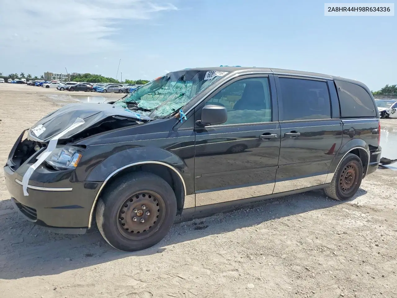 2008 Chrysler Town & Country Lx VIN: 2A8HR44H98R634336 Lot: 60852216
