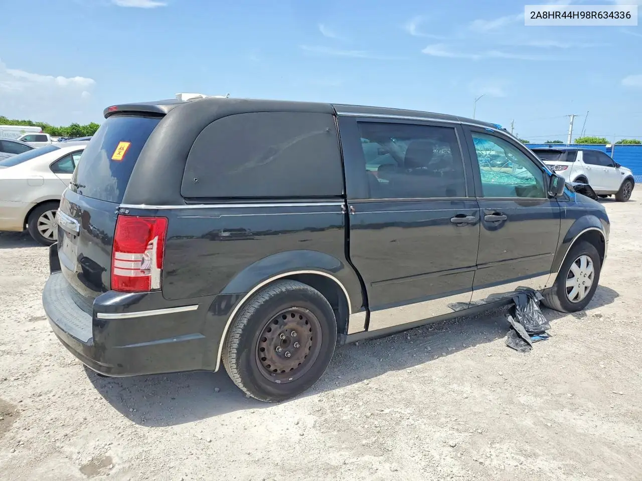 2008 Chrysler Town & Country Lx VIN: 2A8HR44H98R634336 Lot: 60852216