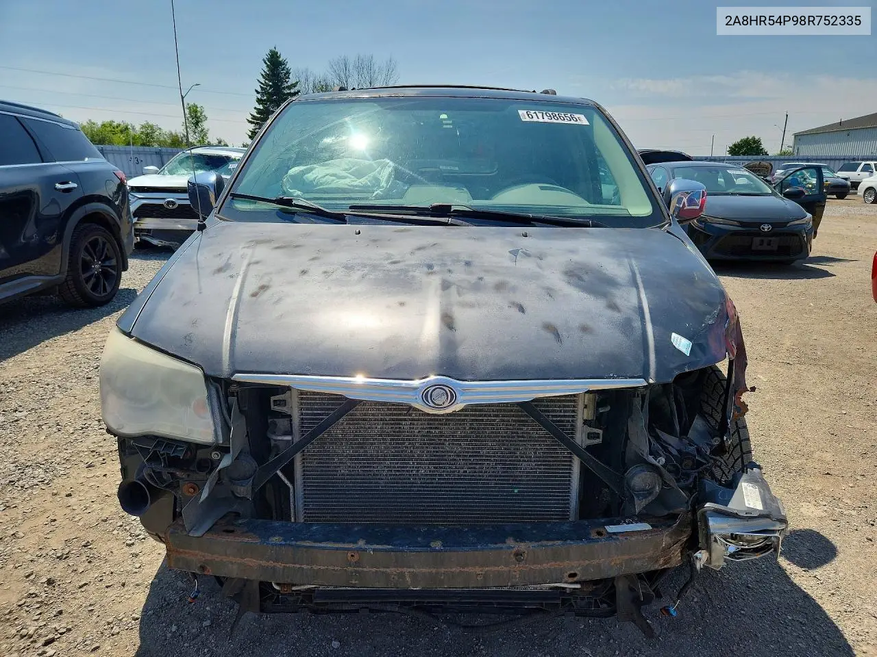 2008 Chrysler Town & Country Touring VIN: 2A8HR54P98R752335 Lot: 61798656