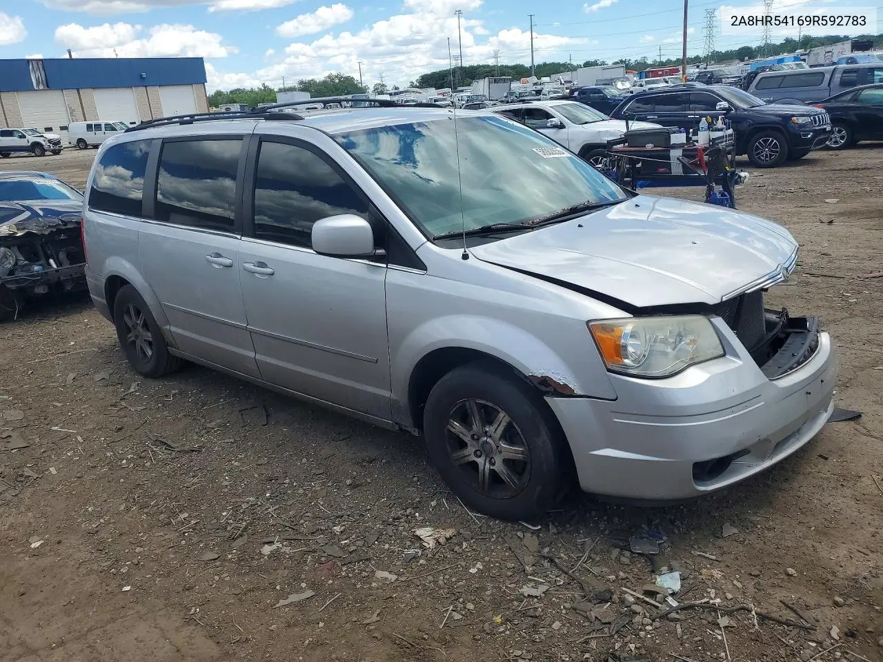 2009 Chrysler Town & Country Touring VIN: 2A8HR54169R592783 Lot: 58062856