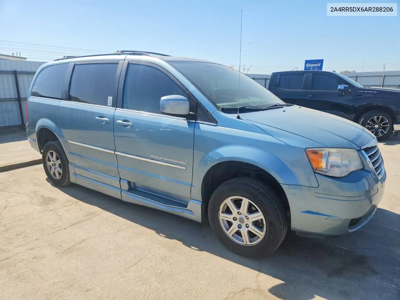 2010 Chrysler Town & Country Touring VIN: 2A4RR5DX6AR288206 Lot: 57362726