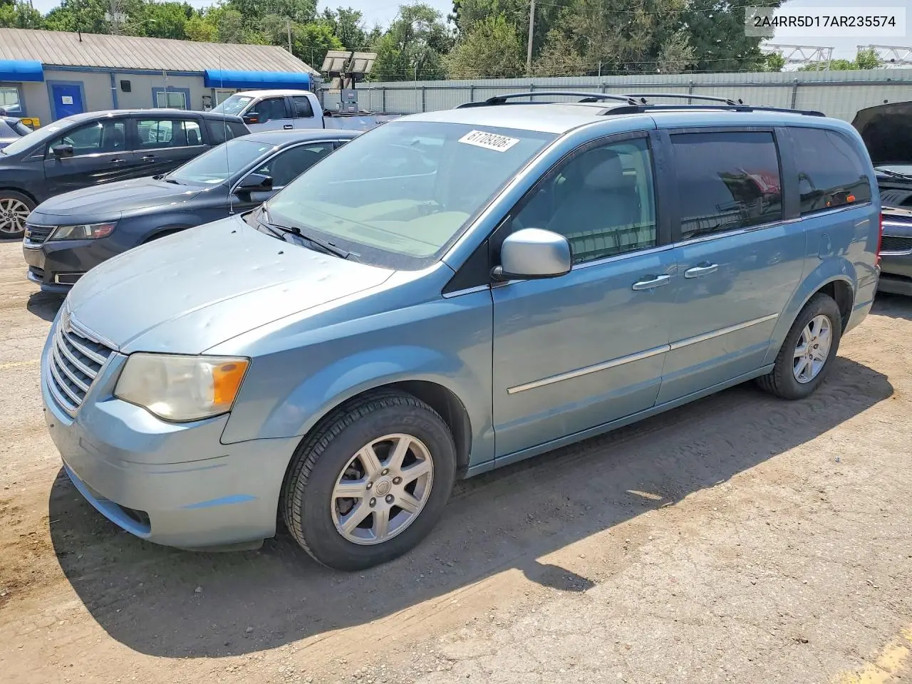 2010 Chrysler Town & Country Touring VIN: 2A4RR5D17AR235574 Lot: 61709306
