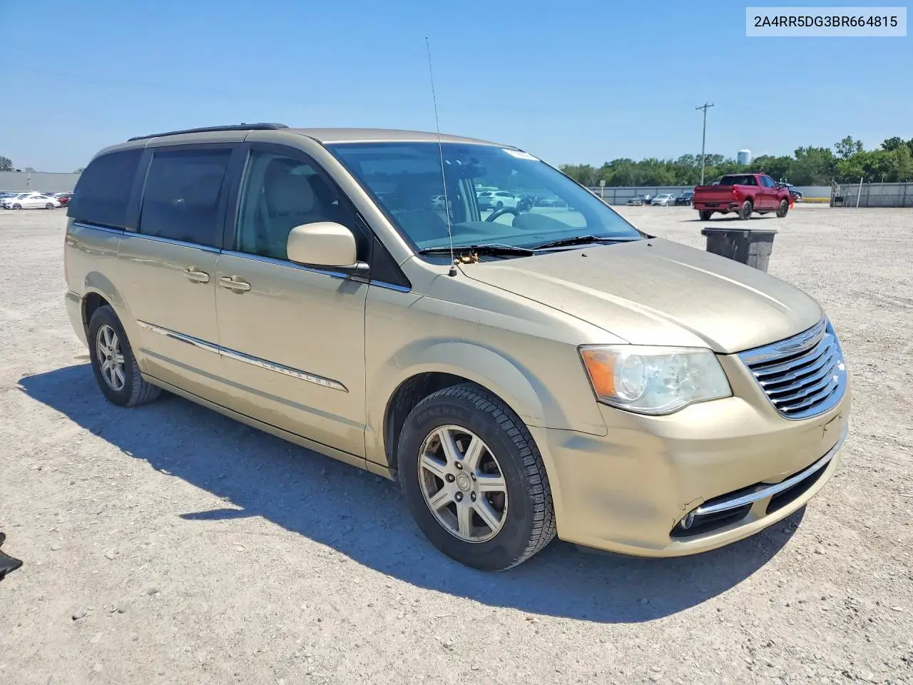 2011 Chrysler Town & Country Touring VIN: 2A4RR5DG3BR664815 Lot: 61088596